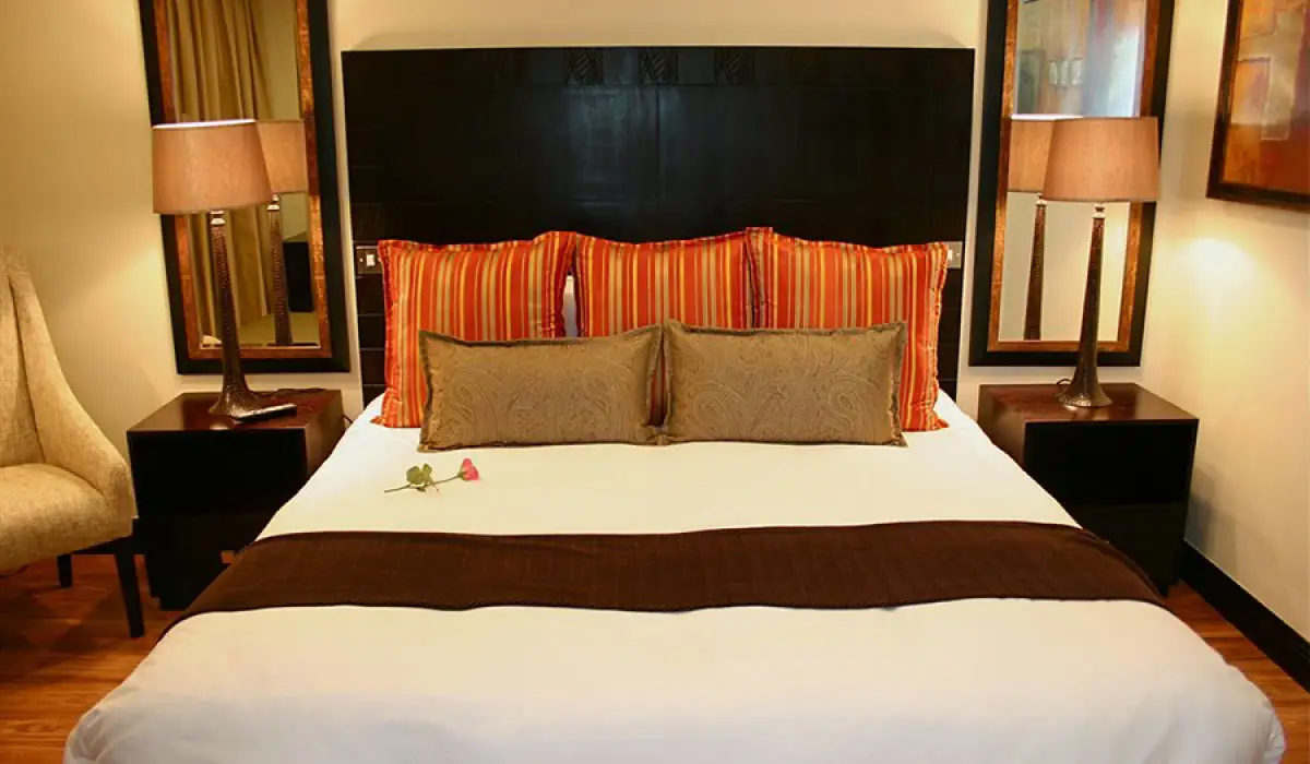 Mount Meru Hotel